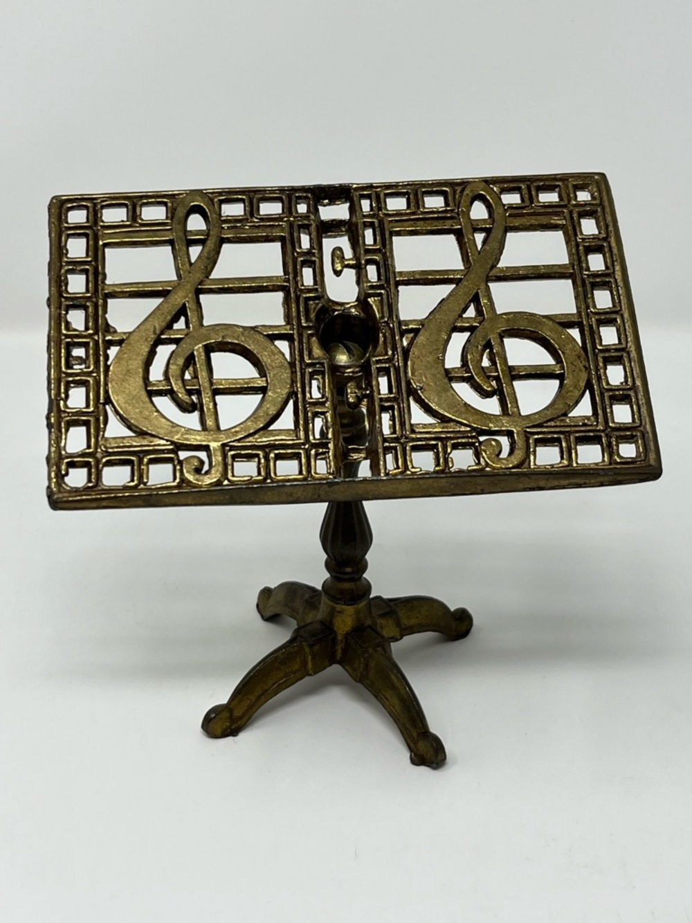 Vintage Brass Music Stand Treble Clef Card Holder & Decor 1970’s MCM Decor - Picture 1 of 7